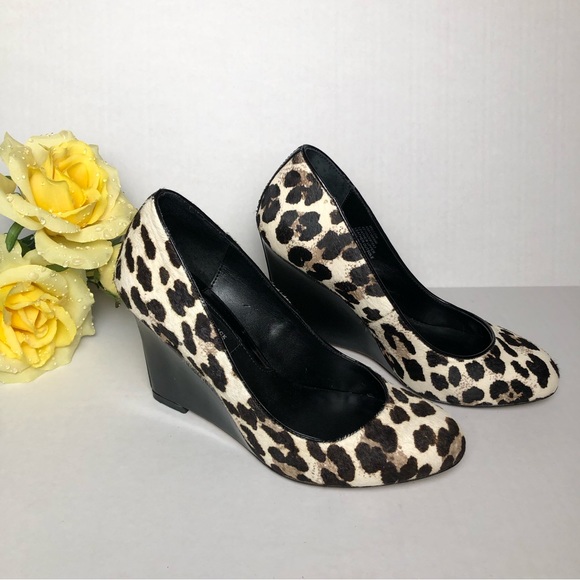 White House Black Market (WHBM) Leopard Print Calf Hair Pump/Wedges - Picture 2 of 6